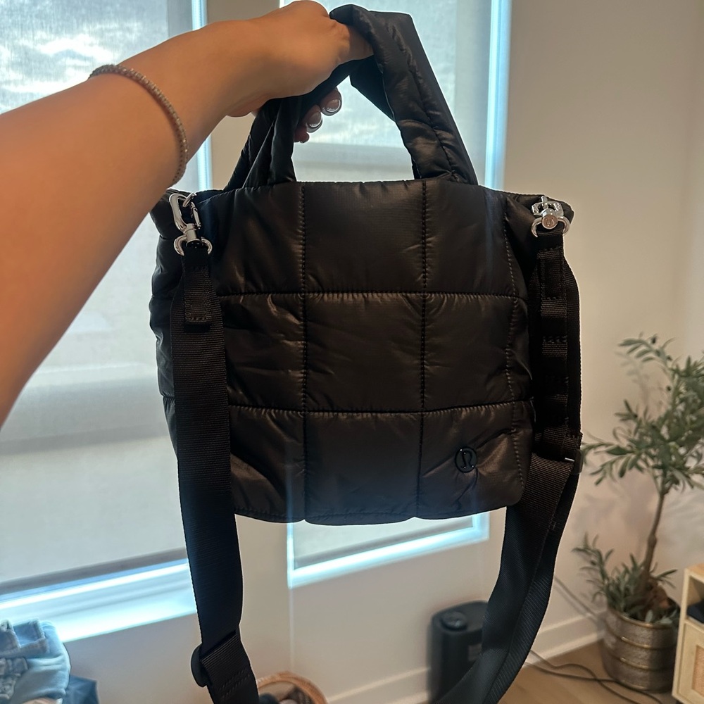 LULULEMON Black Quilted Grid Tote Bag Mini 5L